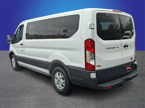 Used 2015 Ford Transit 150 XLT image 6