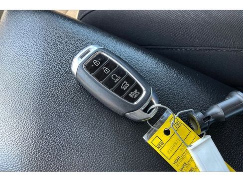 Used 2021 Hyundai Elantra SEL image 12