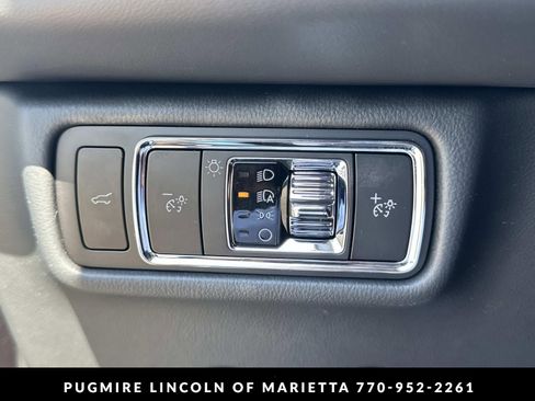 New 2026 Lincoln Aviator 2WD image 22