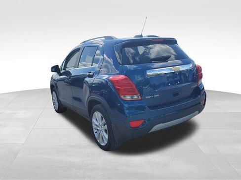 Used 2019 Chevrolet Trax Premier w/ LPO, Protection Package AWD/4WD image 6