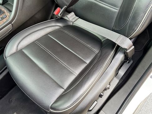 Used 2020 GMC Acadia Denali w/ LPO, Floor Liner Package image 20