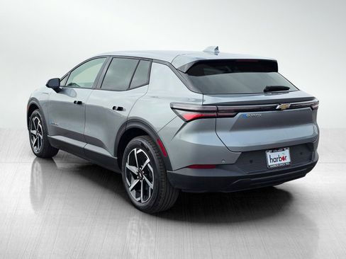 New 2026 Chevrolet Equinox EV LT image 5