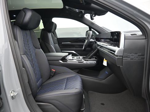 New 2026 Cadillac Escalade IQ Sport 1 w/ LPO, Floor Liner Package image 13