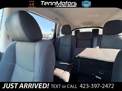 Used 2018 Nissan Pathfinder S image 24