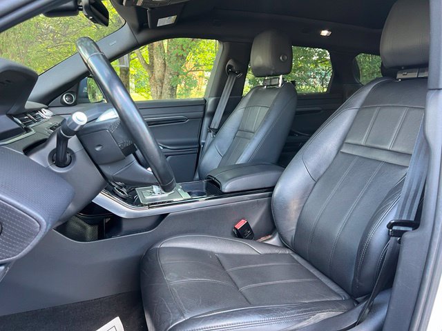 Used 2020 Land Rover Range Rover Evoque S AWD/4WD image 11