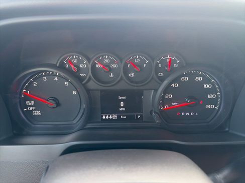 New 2026 Chevrolet Silverado 1500 Custom Trail Boss w/ LPO, Dark Essentials Package AWD/4WD image 18