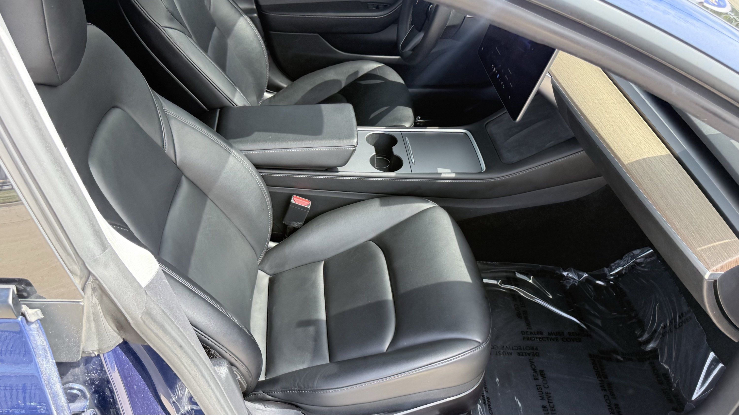 Used 2022 Tesla Model 3 Standard Range RWD image 16