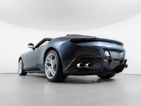 Certified 2024 Ferrari Roma Spider image 18