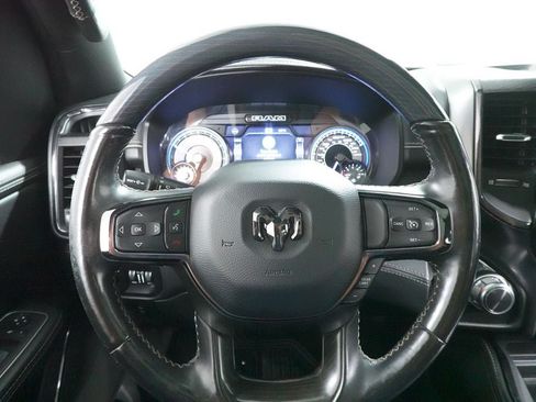 Used 2022 RAM 1500 Limited AWD/4WD image 12