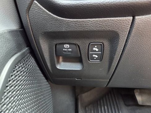 Used 2021 RAM 1500 Big Horn AWD/4WD image 30