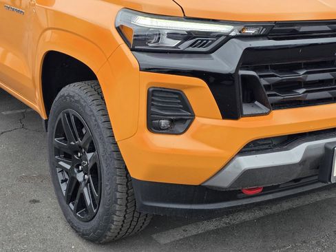 New 2025 Chevrolet Colorado Z71 w/ Technology Package image 10