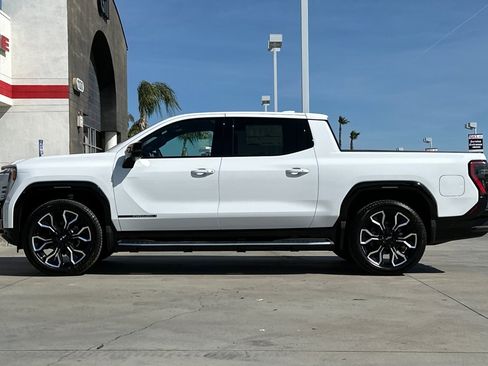 New 2025 GMC Sierra EV Denali image 3