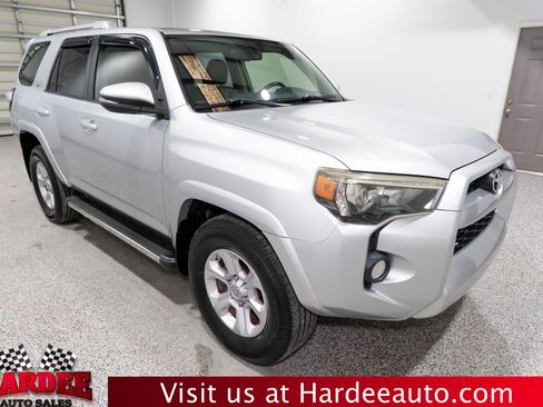 Used 2014 Toyota 4Runner SR5 Premium image 6