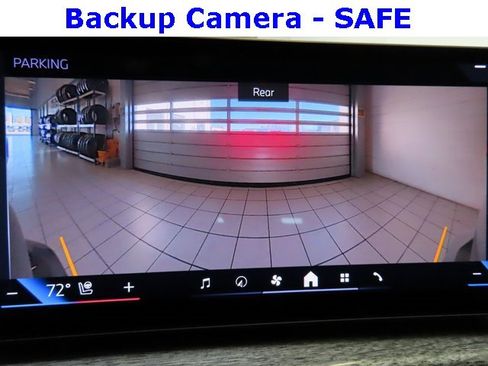 Used 2025 BMW 740i image 33