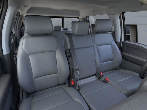 New 2025 Ford F250 XL w/ XL Chrome Package image 28