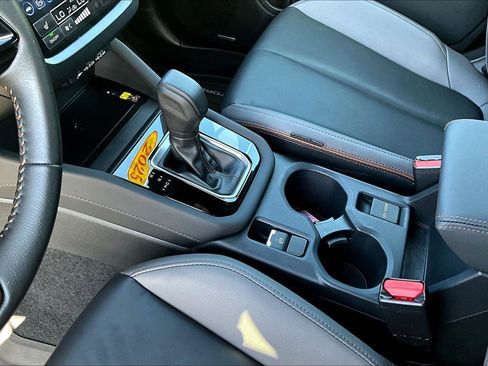 Used 2025 Subaru Forester Sport image 14