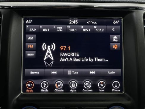 Used 2018 Jeep Grand Cherokee Limited image 25