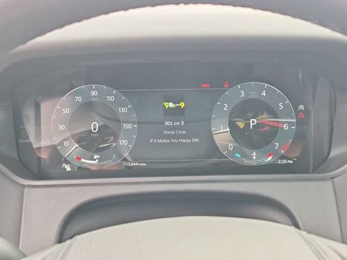 Used 2026 Land Rover Range Rover Velar Dynamic SE AWD/4WD image 8