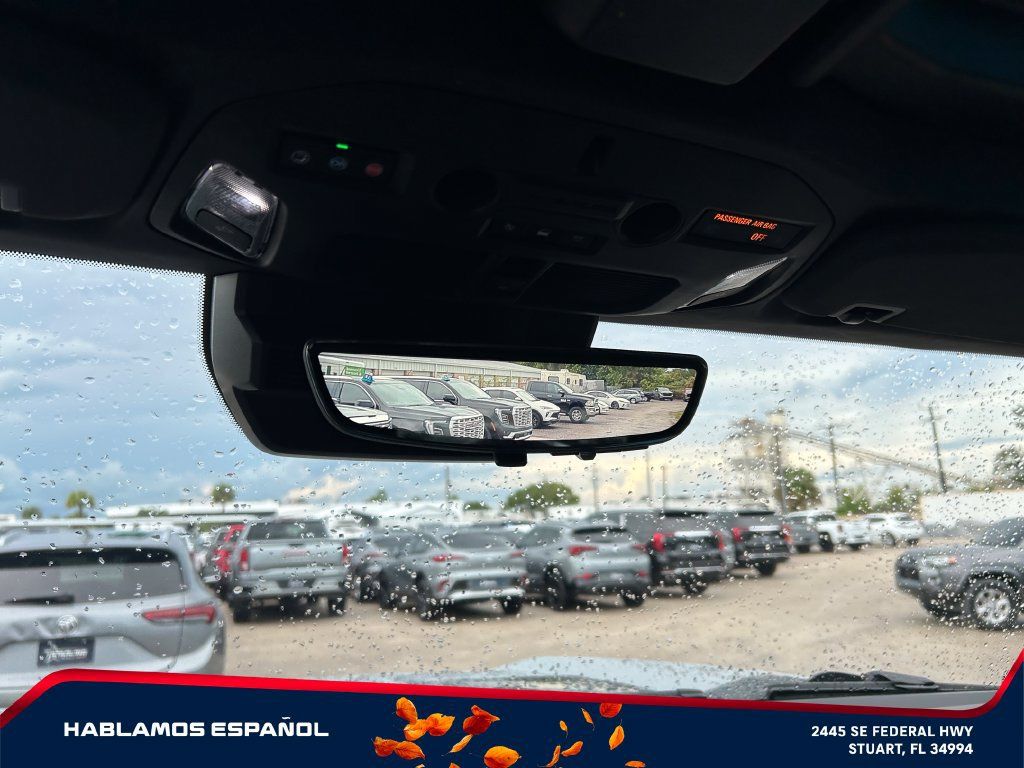 Used 2025 GMC Hummer EV 3X AWD/4WD image 33