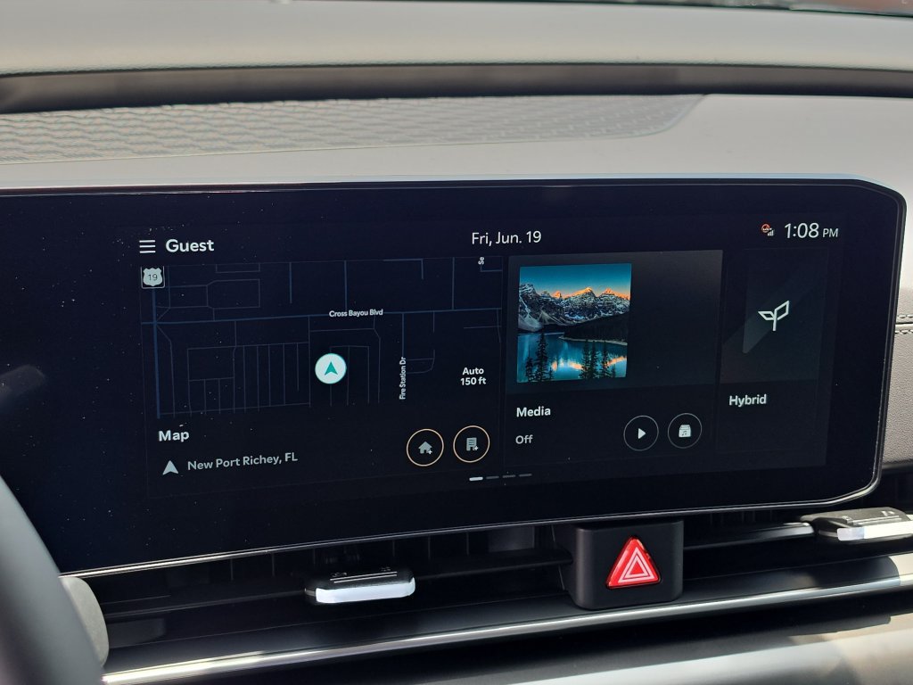 New 2026 Kia Carnival SX w/ SX Dark Edition Package FWD image 24