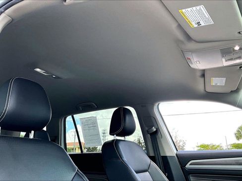 Certified 2021 Volkswagen Atlas SE FWD image 22