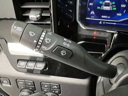 Used 2023 Chevrolet Silverado 1500 High Country w/ High Country Premium Package image 28