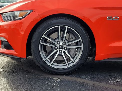 Used 2016 Ford Mustang GT Premium RWD image 10