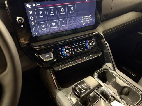 Used 2024 GMC Sierra 1500 AT4 w/ AT4 Premium Package image 20