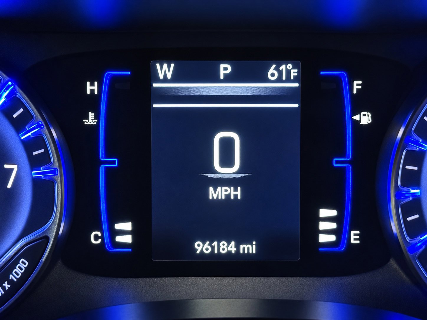 Used 2018 Chrysler Pacifica Touring-L w/ S Appearance Package FWD image 11
