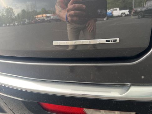 Used 2022 Jeep Wagoneer Series II image 4