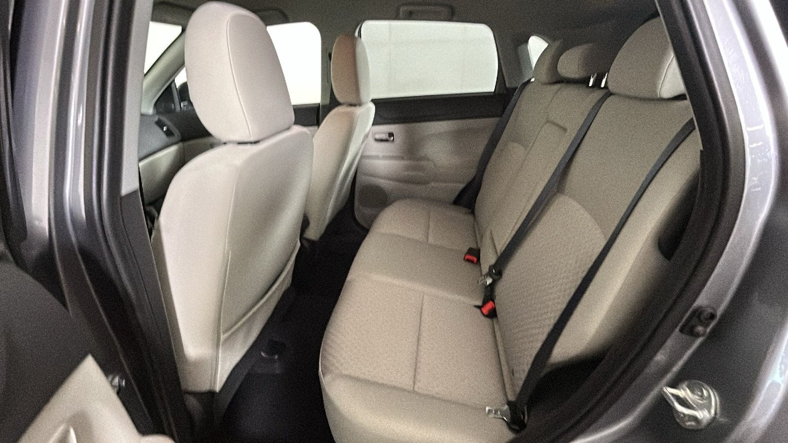 Used 2017 Mitsubishi Outlander Sport SE AWD/4WD image 30