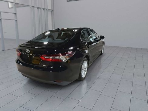 Used 2023 Toyota Camry LE FWD image 8