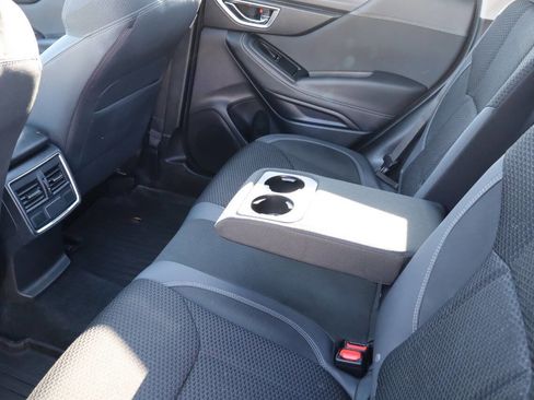 Used 2021 Subaru Forester Premium AWD/4WD image 13