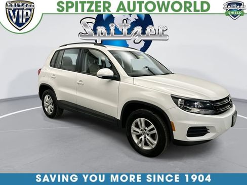 Used 2017 Volkswagen Tiguan S AWD/4WD image 3