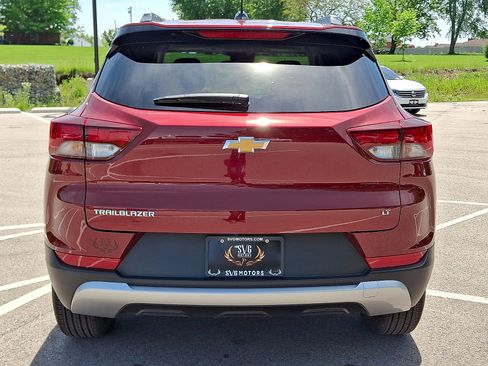 Used 2023 Chevrolet TrailBlazer LT w/ Convenience Package FWD image 23