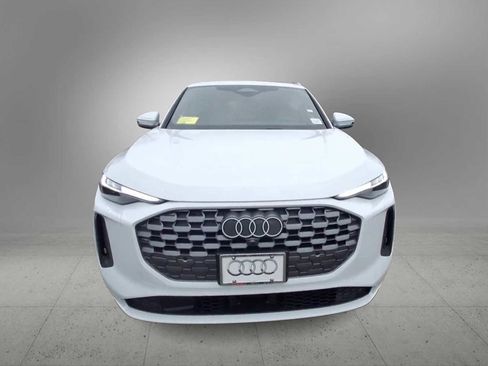 New 2025 Audi Q5 Premium Plus image 3