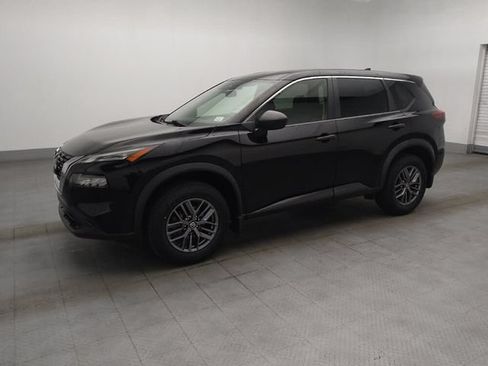 Used 2021 Nissan Rogue S FWD image 1