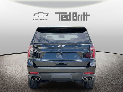 Certified 2025 Chevrolet Suburban Z71 AWD/4WD image 5