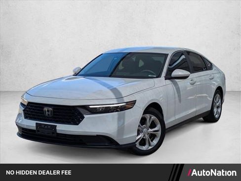 Used 2023 Honda Accord LX image 1