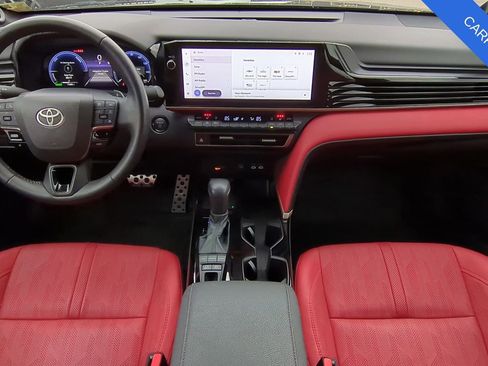 Used 2025 Toyota Camry XSE image 14