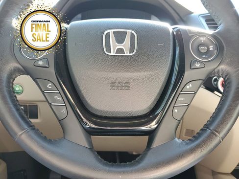 Used 2017 Honda Pilot Touring image 21