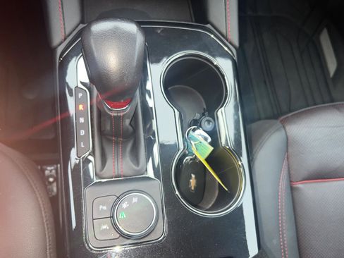 Used 2022 Chevrolet Blazer RS w/ Enhanced Convenience Package image 16