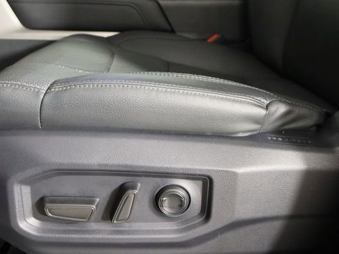 Used 2022 Toyota Tundra Limited image 23