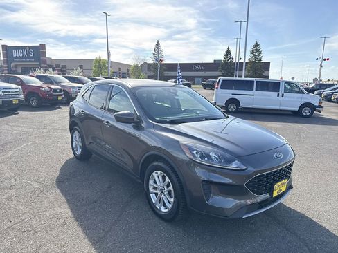 Used 2020 Ford Escape SE AWD/4WD image 4