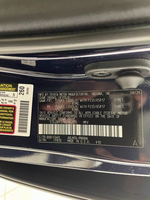 Used 2024 Toyota Sienna XLE w/ XLE Plus Package AWD/4WD image 27
