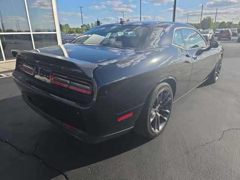 Used 2020 Dodge Challenger R/T Scat Pack w/ Shaker Package RWD image 4