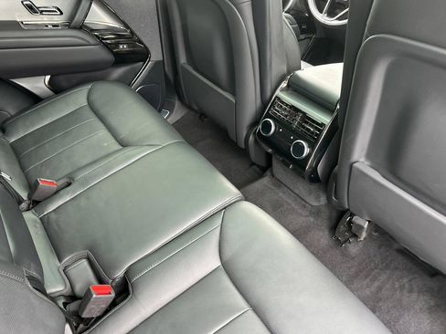 Used 2024 Land Rover Range Rover Sport Dynamic SE image 30