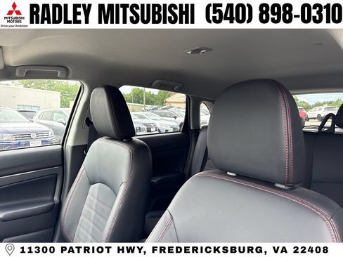 Used 2025 Mitsubishi Outlander Sport AWD image 3