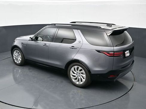 Used 2023 Land Rover Discovery S R-Dynamic AWD/4WD image 32