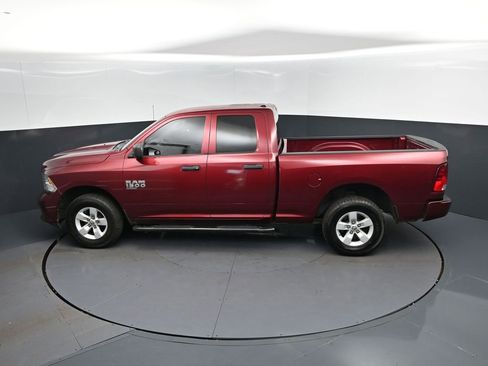 Used 2019 RAM 1500 Express AWD/4WD image 32